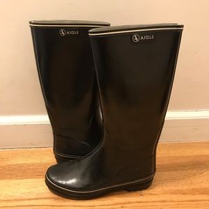 Aigle black rain boots